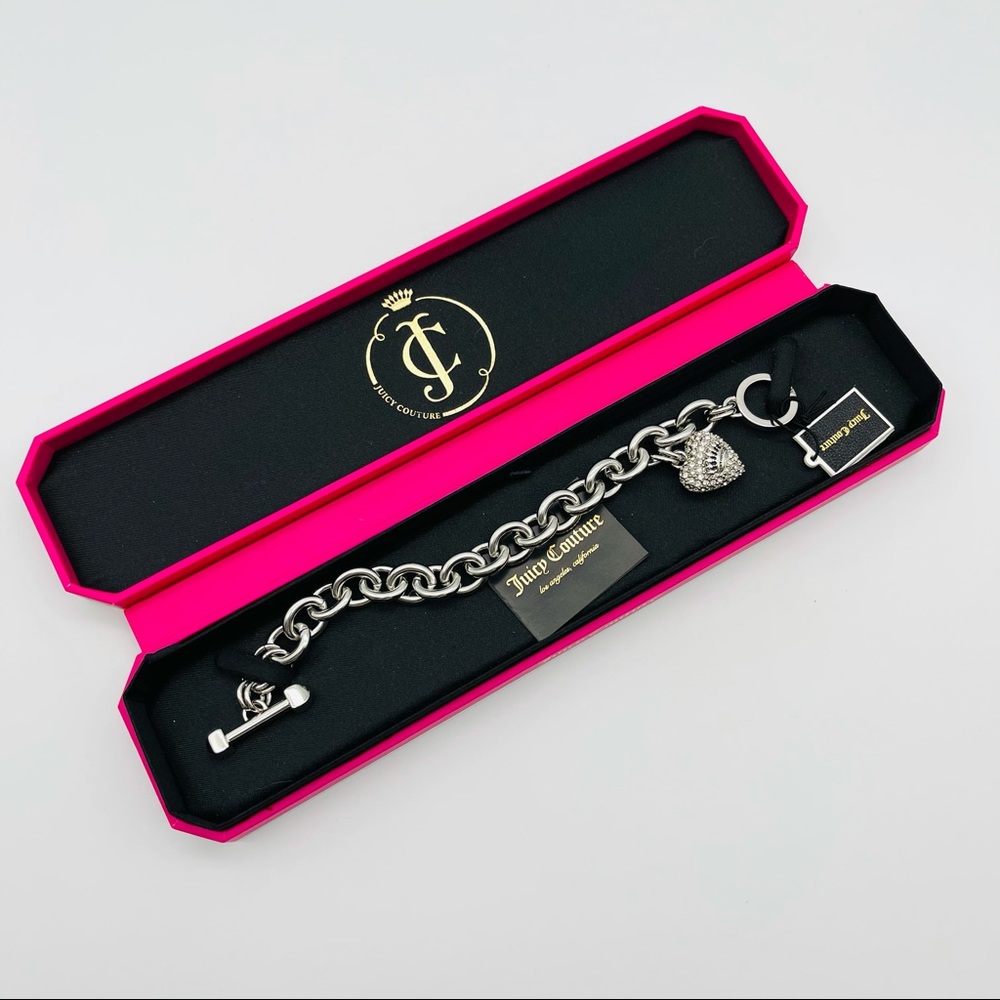 NWT JUICY COUTURE B-JUICY PAVE ICON HEART PYRAMID TOGGLE CHARM BRACELET SILVER